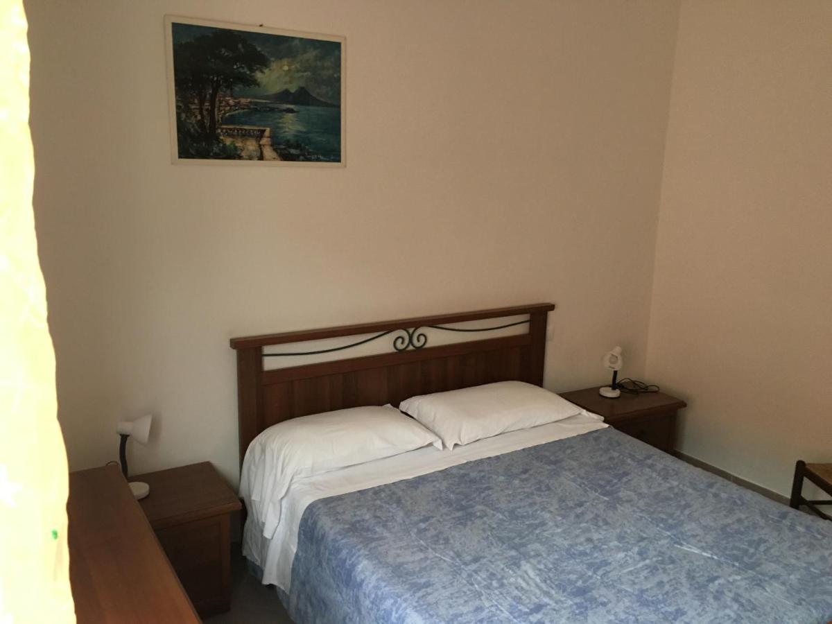 Appartamento Miramare, 2 Camere, Cucina, Bagno, Ventimiglia Buitenkant foto
