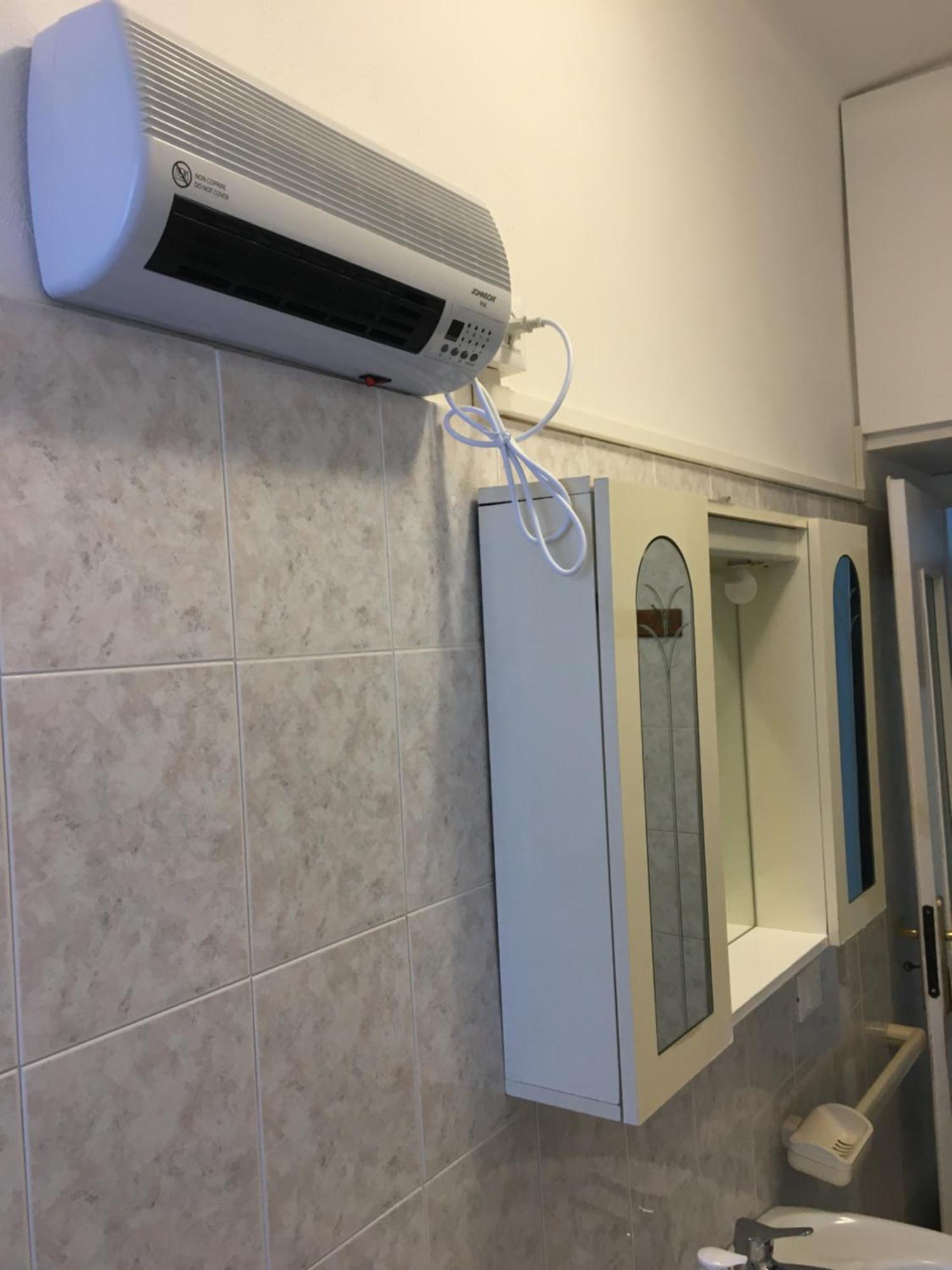 Appartamento Miramare, 2 Camere, Cucina, Bagno, Ventimiglia Buitenkant foto